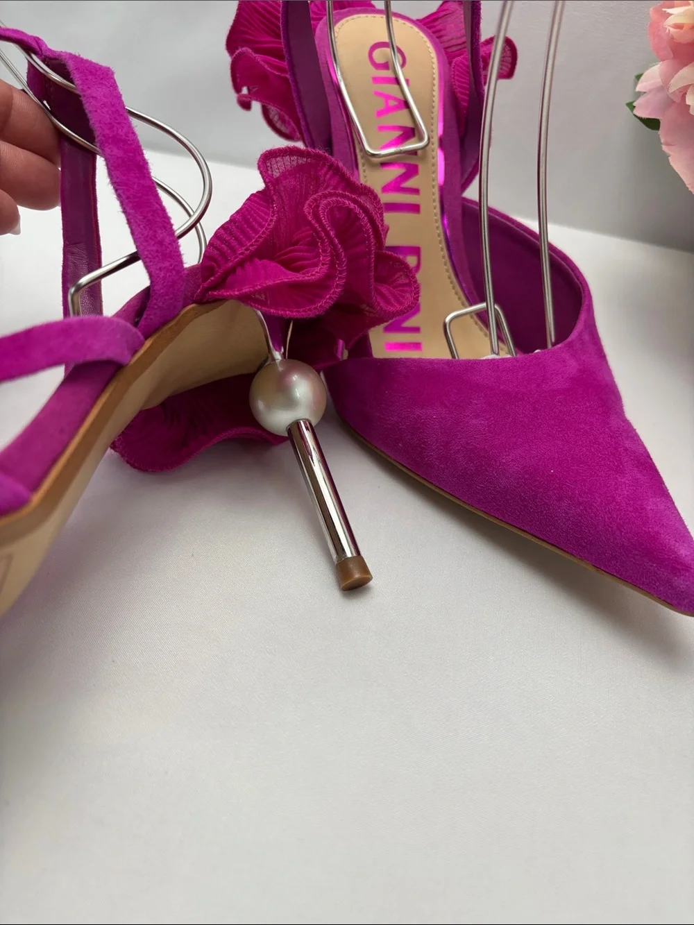 Gianni Bini Womens 8.5 Fuchsia Pointed Toe Pearl-Heel Statement Pumps#717